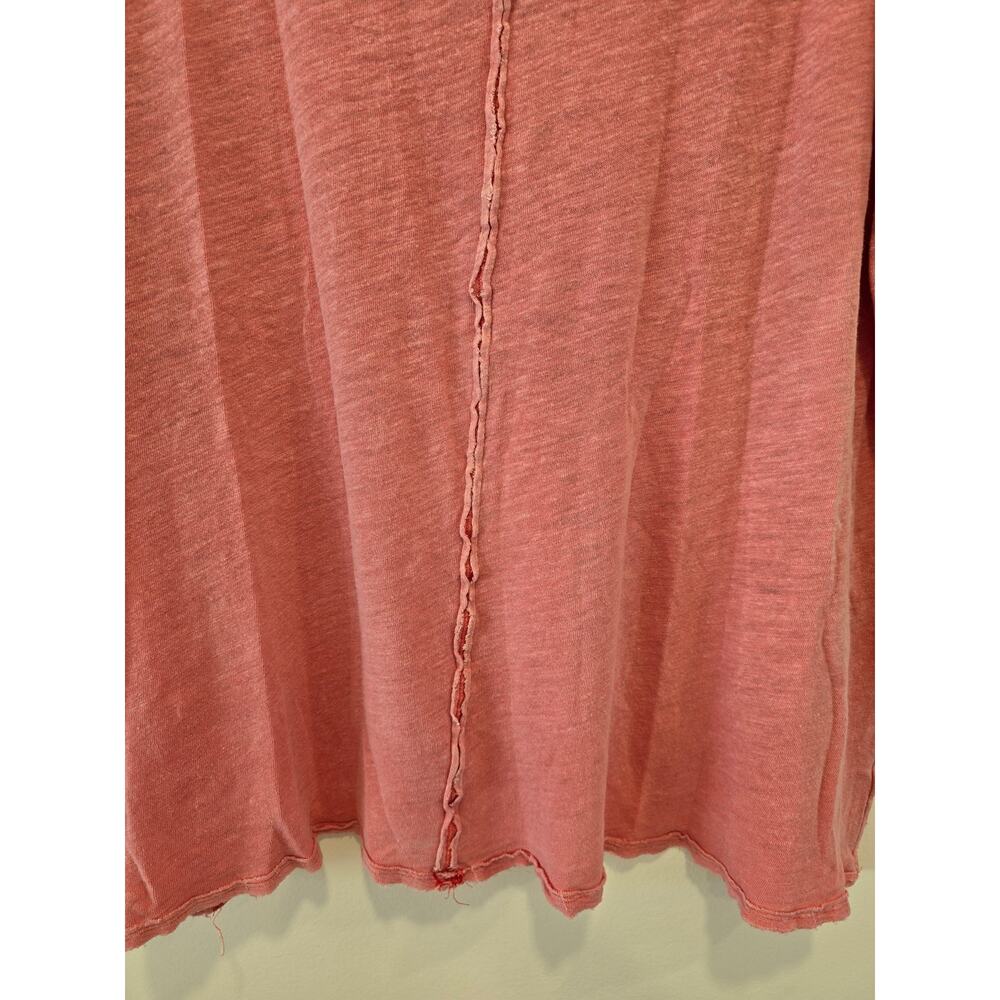 We The Free Pink Short Sleeve T-Shirt Size Medium, Preloved. - Picture 7 of 8